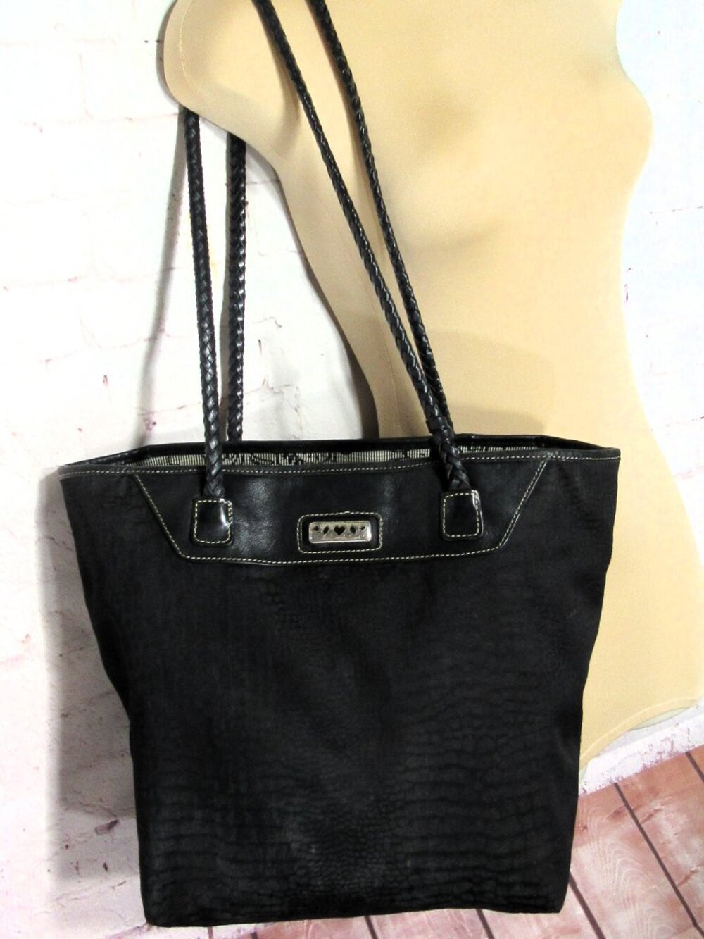 BRIGHTON BUCKET SHOPPERS TOTE LEATHER STRAPS + TRIM, 12"X 12" X 5"